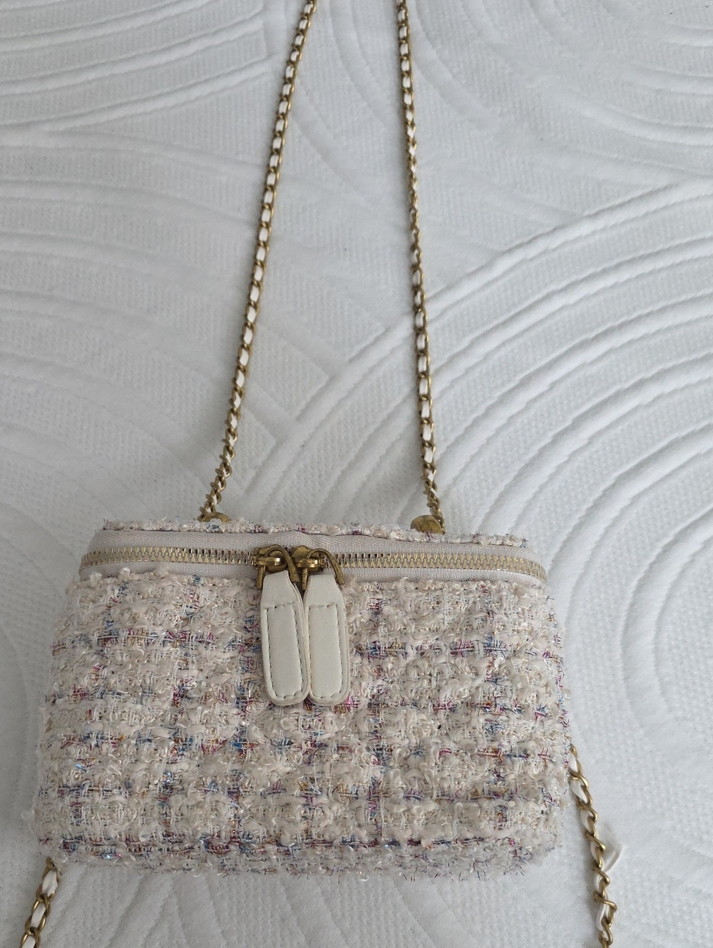 Cream Tweed Chain Crossbody Bag